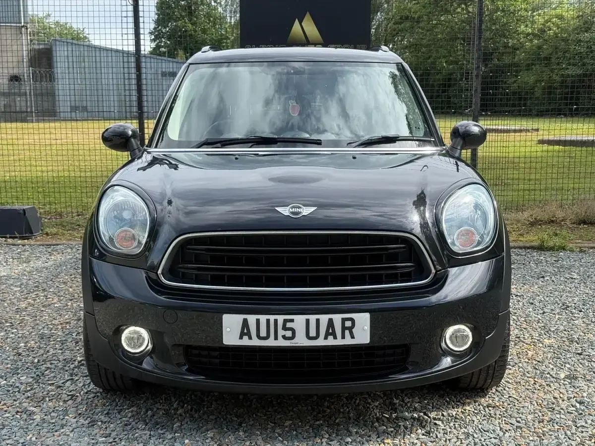 Used Mini Cooper D 2015 Black Hatchback