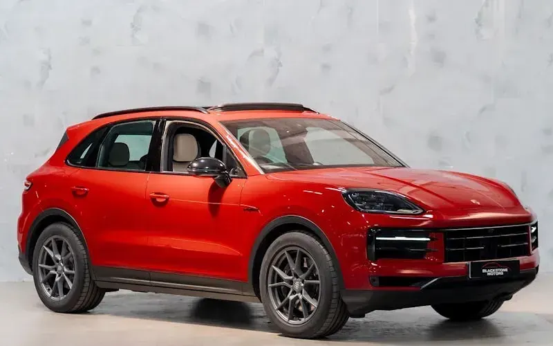 Used Porsche Cayenne 470 HP (345 kW) 2026 SUV