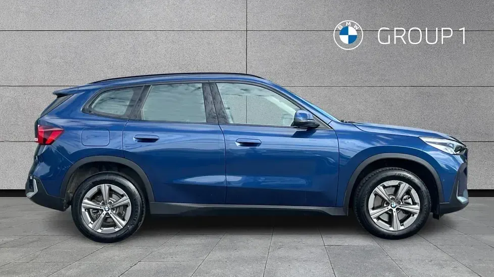 Used BMW X1 Sport Line 168 HP (123 kW) 2024 Blue SUV