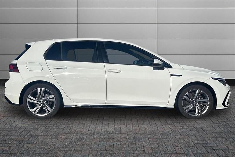Used VW Golf VIII R-line 150 HP (110 kW) 2022 White Hatchback