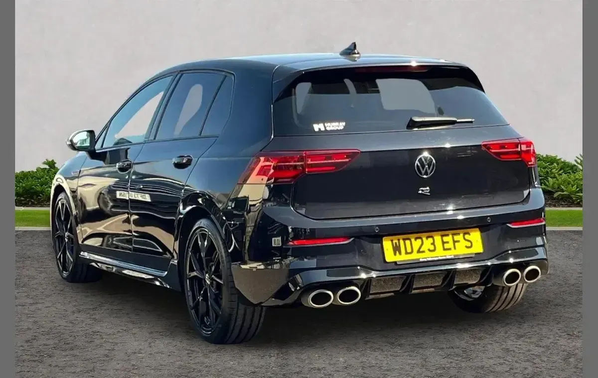 Used VW Golf VIII R 320 HP (235 kW) 2023 Black Hatchback