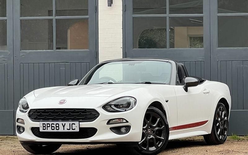 Used Fiat 124 Spider S 140 HP (102 kW) 2018 Cabriolet