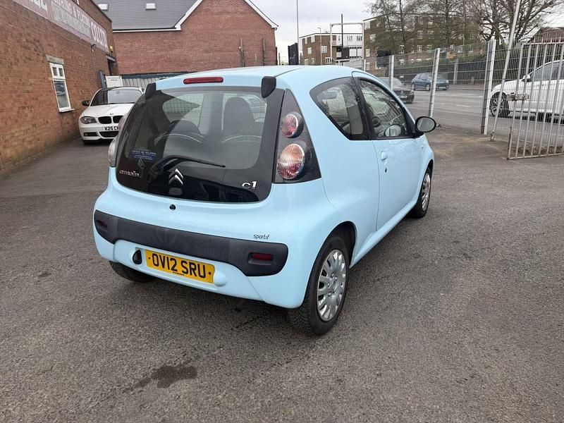 Usado Citroën C1 VTR Sport 68 HP (50 kW) 2012 Azul Citadino