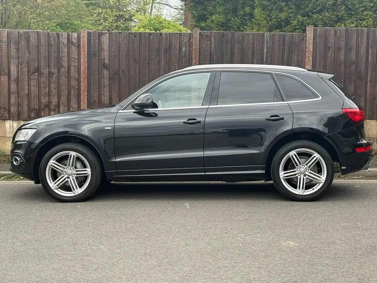Used Audi Q5 S-line plus 190 HP (139 kW) 2014 Black SUV