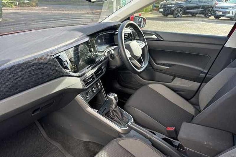 Used VW Polo Match 95 HP (69 kW) 2025 Red Hatchback