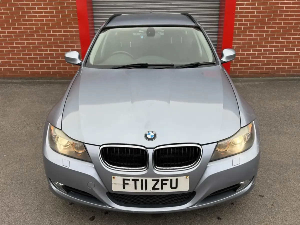 Used BMW 320 Comfort Edition 184 HP (135 kW) 2011 Blue Estate