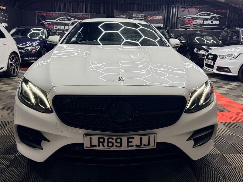 Used Mercedes E220 AMG line 194 HP (142 kW) 2019 White Coupe