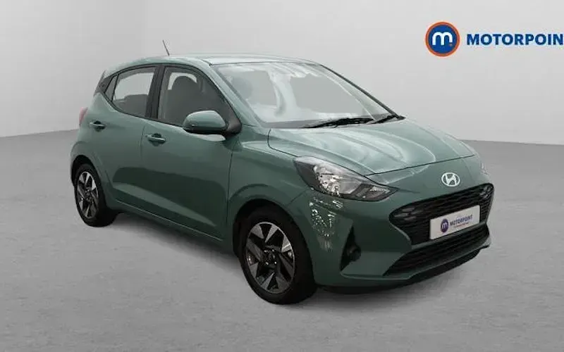 Used Hyundai i10 Advanced 67 HP (49 kW) 2024 Hatchback