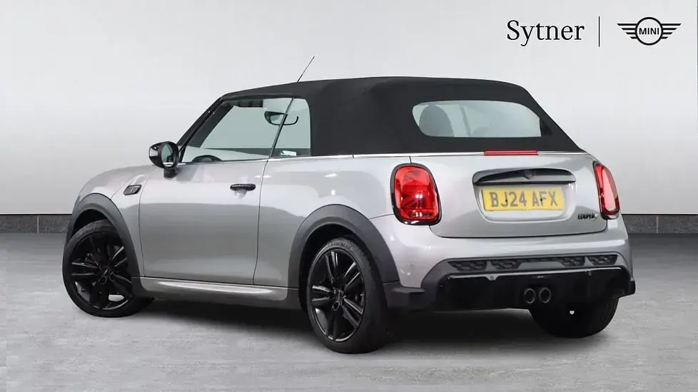 Used Mini Cooper S Cabriolet Sport 176 HP (129 kW) 2024 Silver Cabriolet