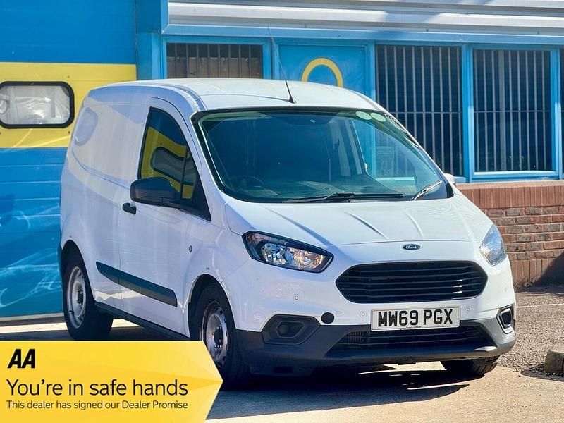White Used 2020 Ford Transit Van | £4,999 (Fair price) - Image 1/4