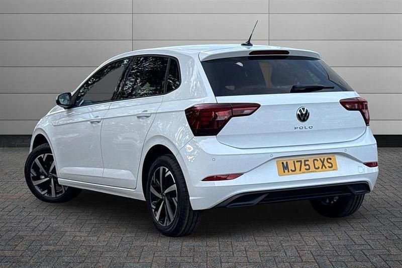 New VW Polo Match 95 HP (69 kW) 2025 Pure white Hatchback