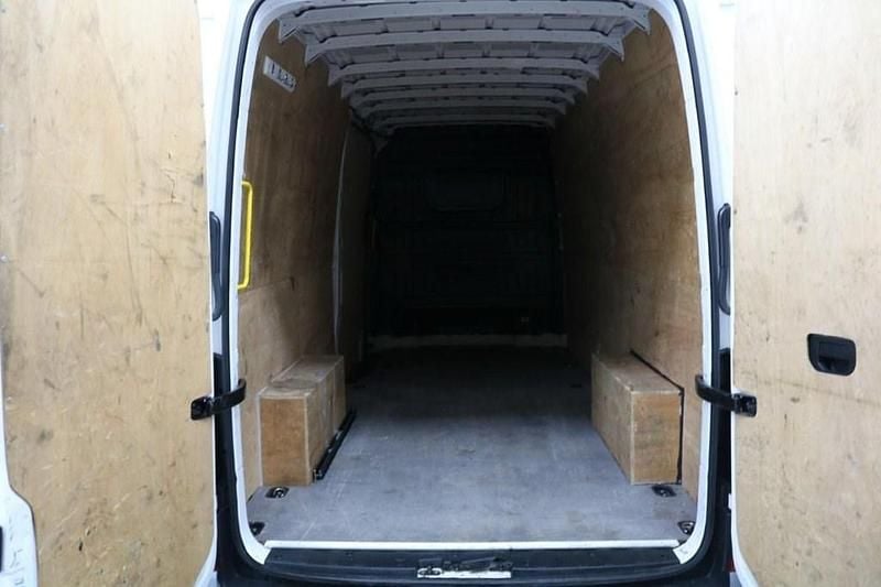 Used VW Crafter Trendline 140 HP (102 kW) 2022 White Van