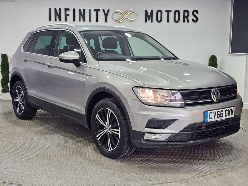 Silver Used 2016 VW Tiguan SE SUV | £9,950 (Fair price) - Image 1/4