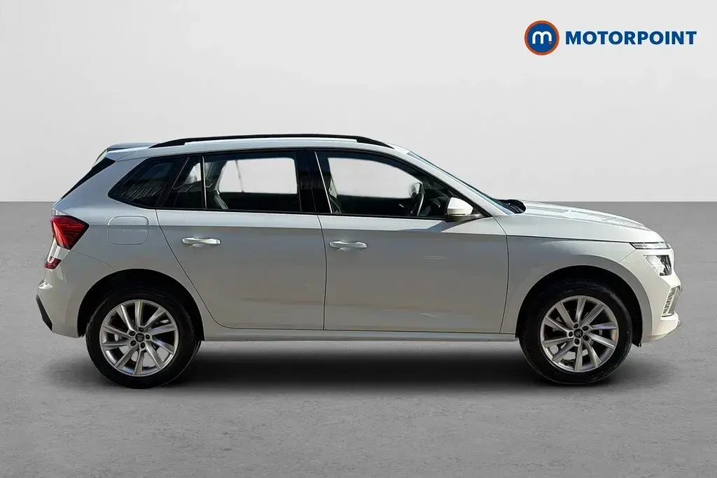 Used Skoda Kamiq SE 95 HP (69 kW) 2025 White SUV