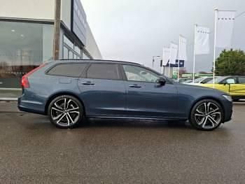 Used Volvo V90 Ultra 455 HP (334 kW) 2024 Blue Estate