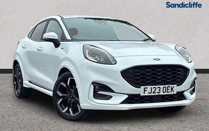 Frozen white (premium paint) Used 2023 Ford Puma ST-Line X Hatchback | £15,082 (Fair price) - Image 1/4