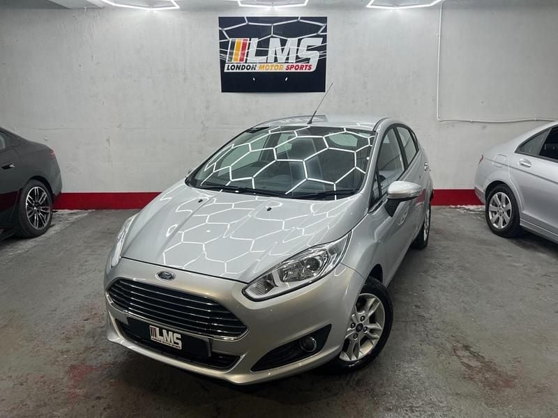 Used Ford Fiesta Zetec 2014 Silver Hatchback