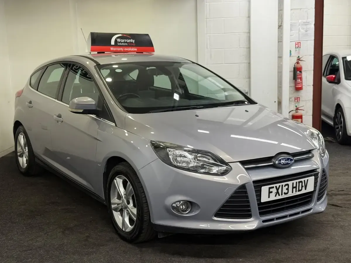 Used Ford Focus Zetec 2013 Silver Hatchback