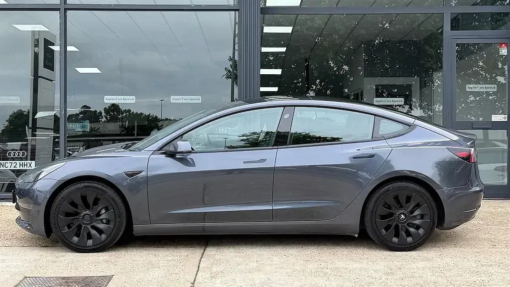 Used Tesla Model 3 Long Range AWD 77 kW (106 HP) 2020 Grey Sedan
