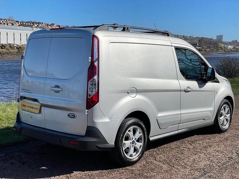 Used Ford Transit Connect Limited 115 HP (84 kW) 2015 Silver MPV