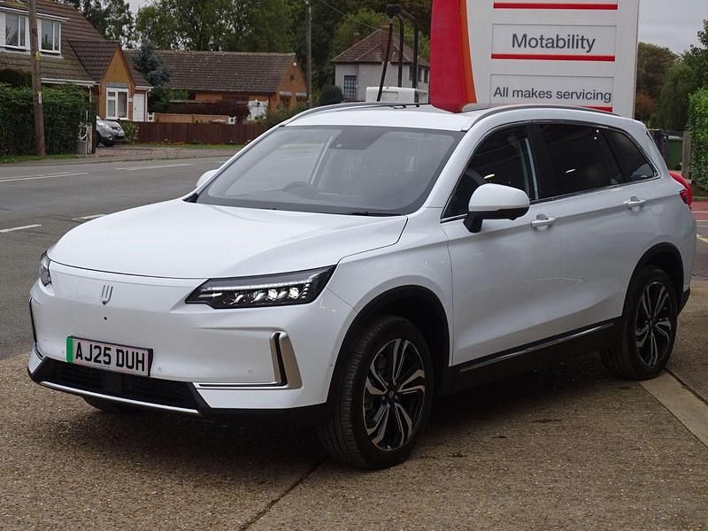 Used Skywell BE11 150 kW (204 HP) 2025 White SUV