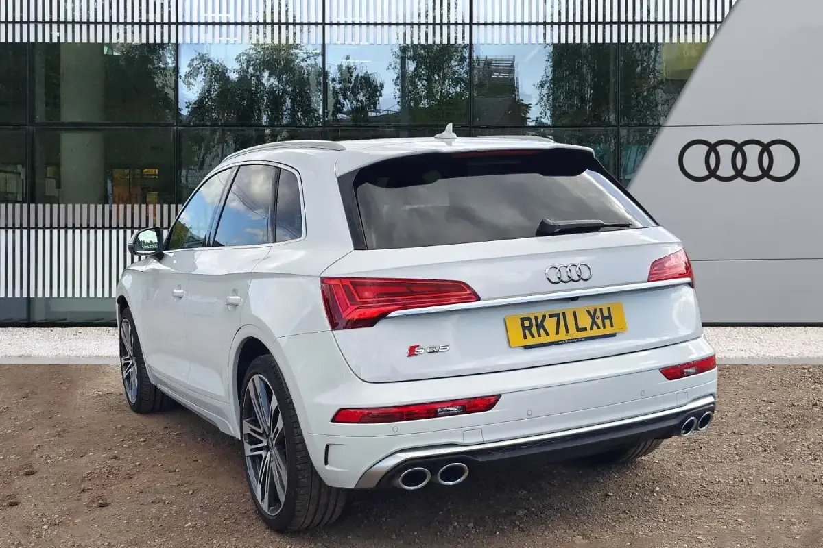 Used Audi SQ5 Black Edition 341 HP (250 kW) 2021 White SUV