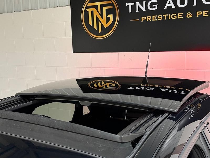 Used Audi A1 Sportback Black Edition 150 HP (110 kW) 2017 White Hatchback