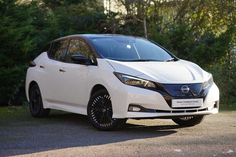 White Used 2023 Nissan Leaf Tekna Hatchback | £22,195 - Image 1/4