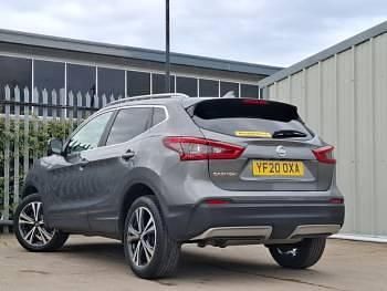 Used Nissan Qashqai N-Connecta 140 HP (102 kW) 2020 Grey SUV