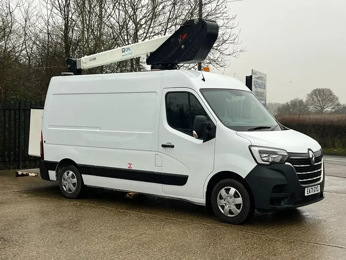 Used Renault Master Business 2021 White Van