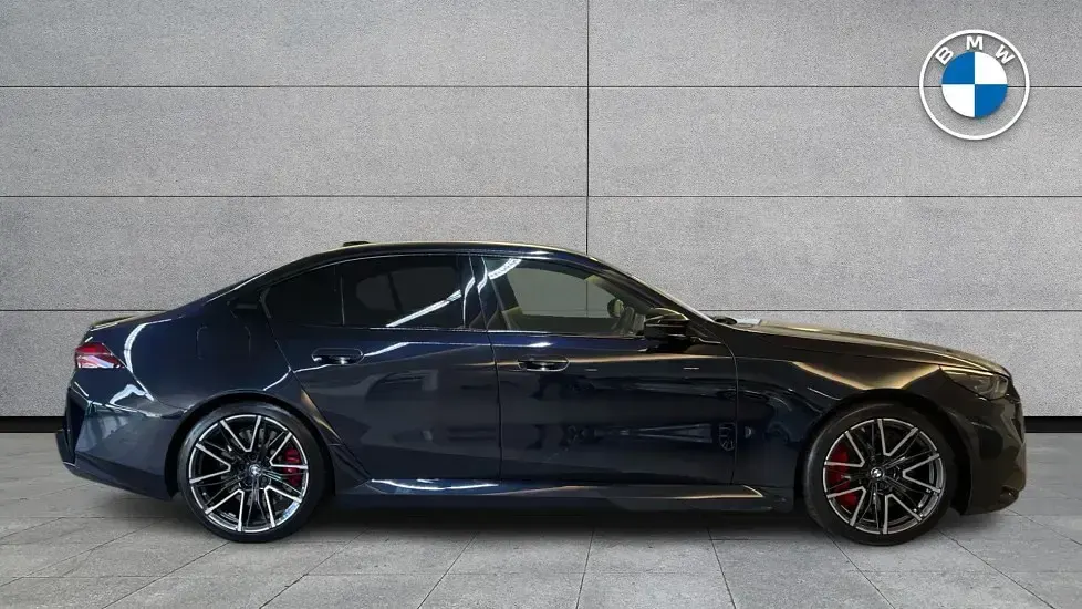 Used BMW M5 Comfort Edition 717 HP (527 kW) 2025 Black