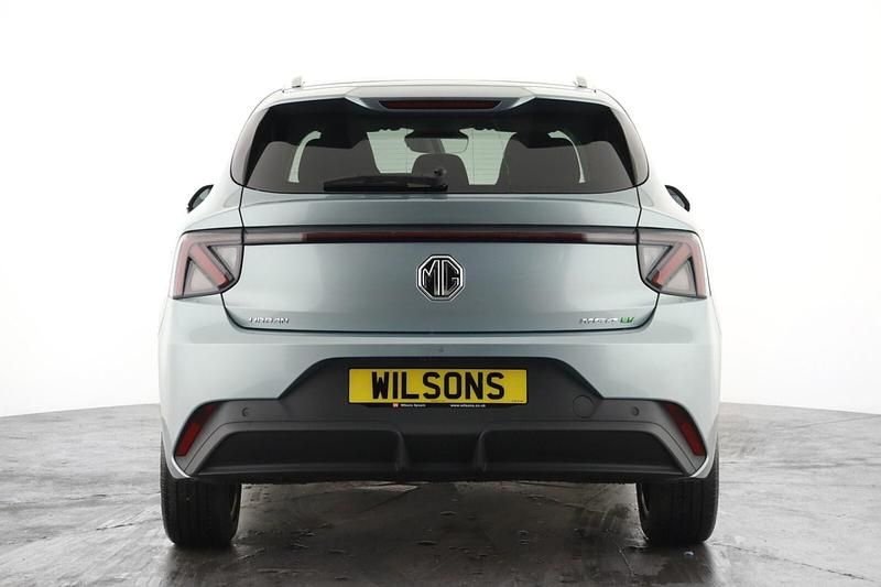 New MG MG4 EV 319 kW (435 HP) 2026 Hatchback