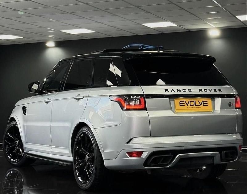 Used Land Rover Range Rover Sport SVR 575 HP (422 kW) 2018 Silver SUV