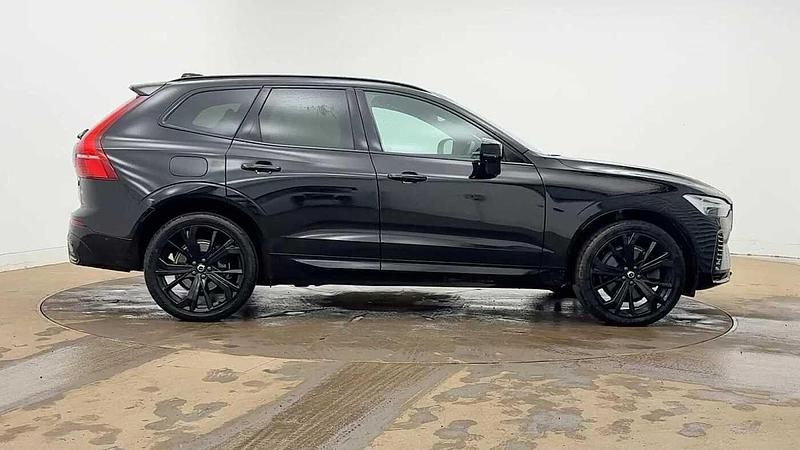Used Volvo XC60 Plus 345 HP (253 kW) 2024 Black SUV