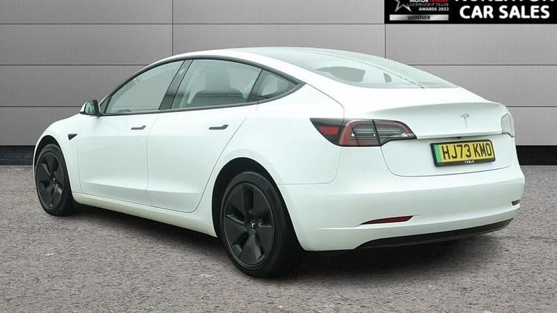 Used Tesla Model 3 Long Range RWD 207 kW (282 HP) 2023 White Sedan