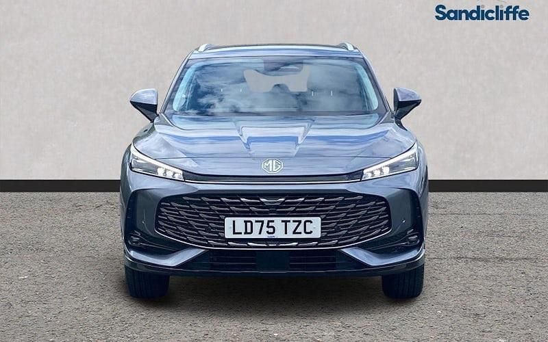 Used MG HS Trophy 224 HP (164 kW) 2026 SUV