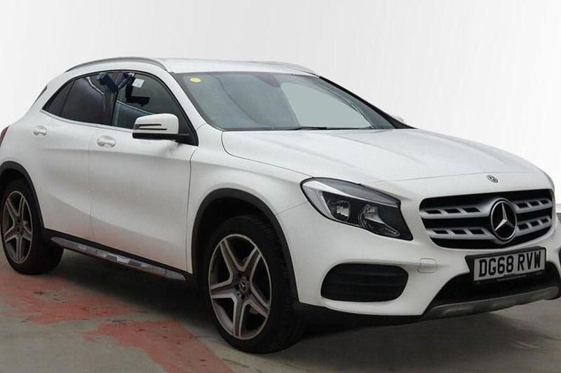 Used 2018 Mercedes GLA200 AMG line SUV | £14,290 (Fair price) - Image 1/1