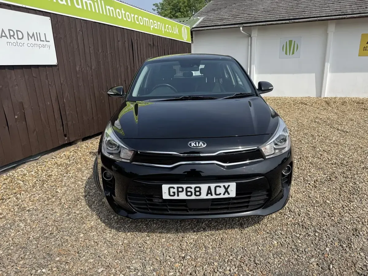 Used Kia Rio 84 HP (61 kW) 2019 Black Hatchback