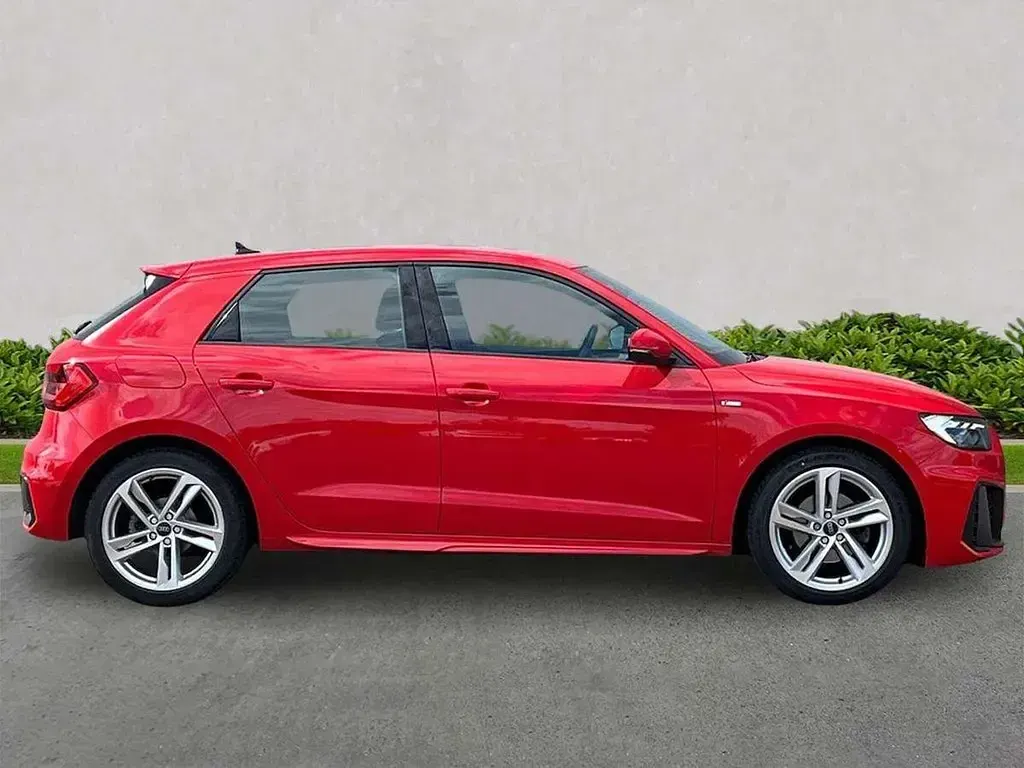 Used Audi A1 S-Line 110 HP (80 kW) 2023 Red SUV