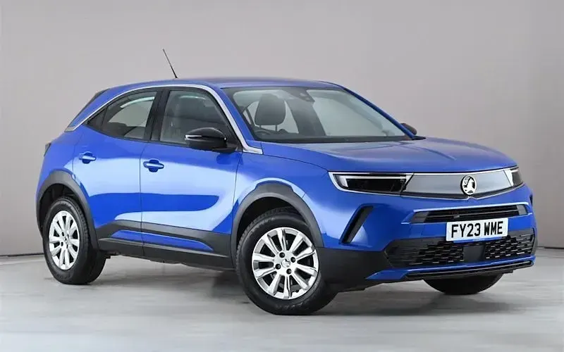 Usado Vauxhall Mokka Design Edition 101 HP (74 kW) 2023 SUV