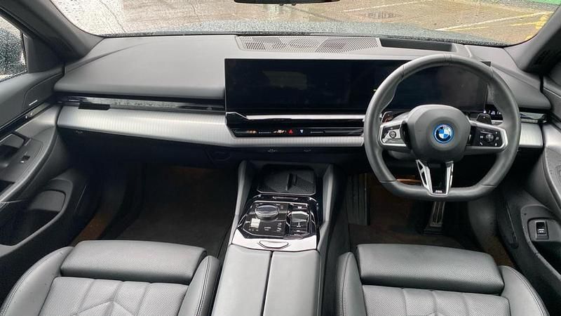 Used BMW 530e M Sport 299 HP (219 kW) 2024 Black Sedan