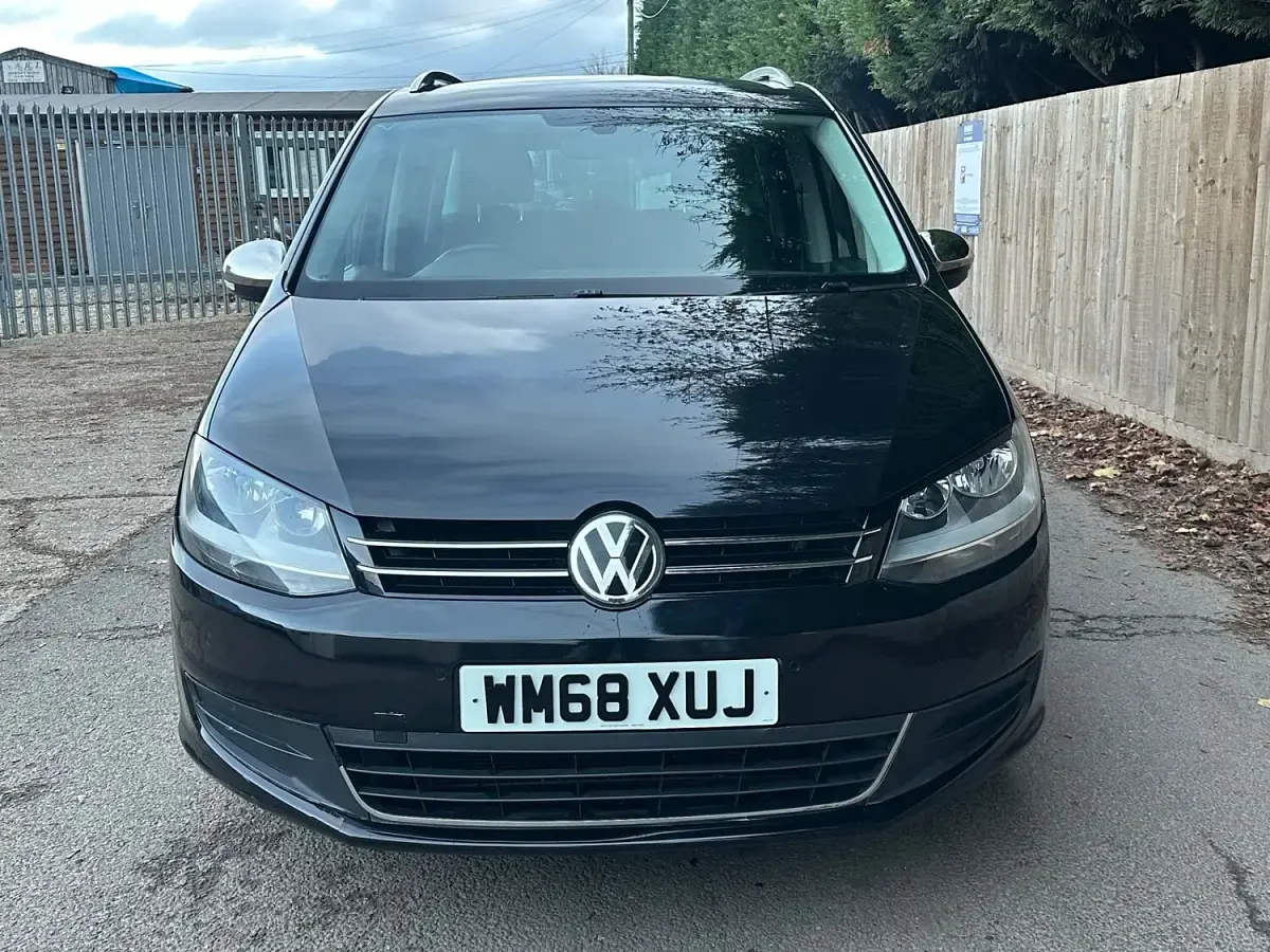 Used VW Sharan SE 150 HP (110 kW) 2019 Black MPV