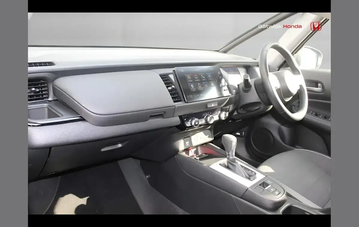Used Honda Jazz Advance 122 HP (89 kW) 2023 Crystal black Hatchback