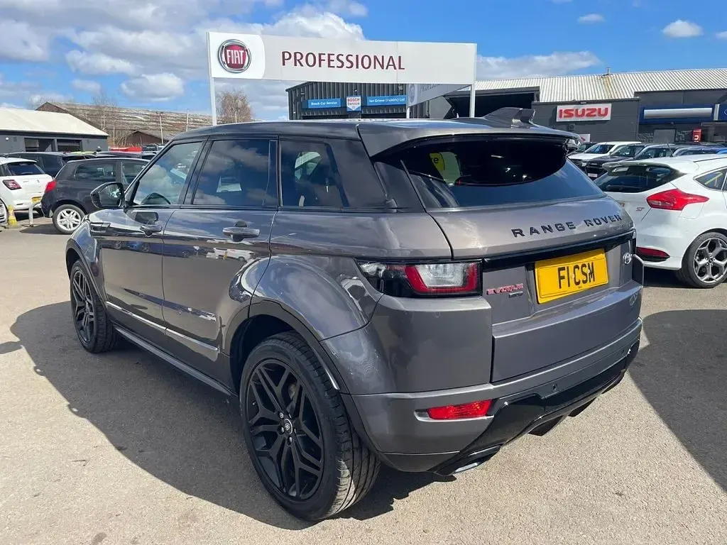 Used Land Rover Range Rover evoque HSE Dynamic 180 HP (132 kW) 2017 Grey SUV