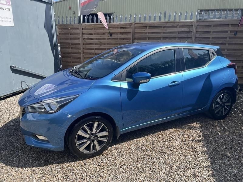 Used Nissan Micra Acenta 71 HP (52 kW) 2017 Blue Hatchback