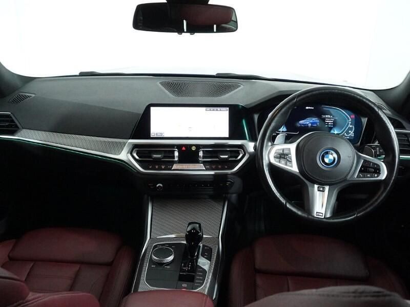 Used BMW 330e M Sport 288 HP (211 kW) 2022 Blue Estate
