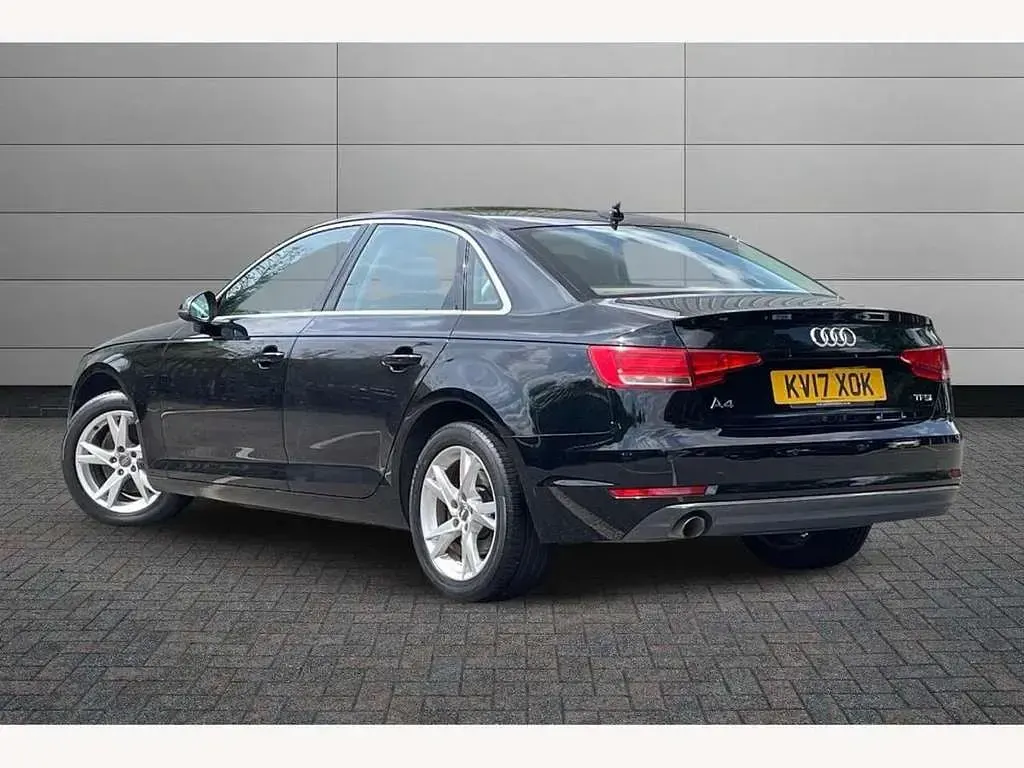 Used Audi A4 Sport 150 HP (110 kW) 2017 Black Sedan