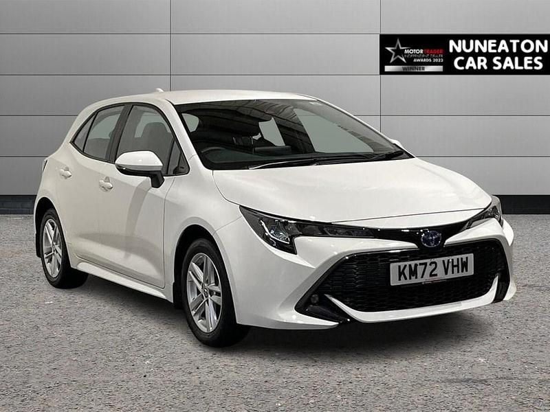 White Used 2022 Toyota Corolla Hatchback | £16,900 (Super price) - Image 1/4