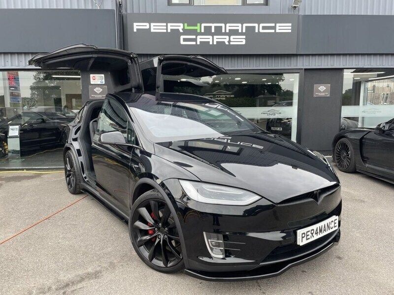 Black Used 2018 Tesla Model X SUV | £39,990 (A bit pricey) - Image 1/4