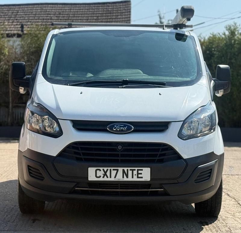 Usado Ford Transit Custom 105 HP (77 kW) 2017 Branco Van